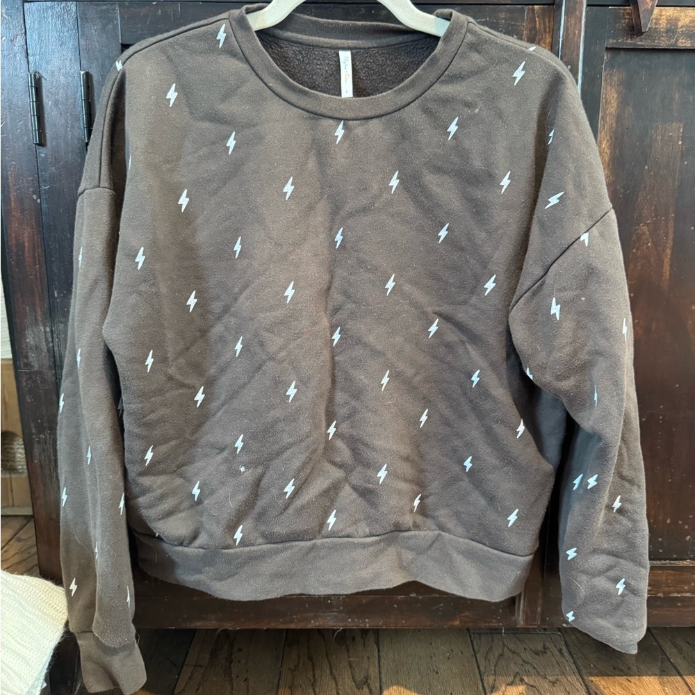 Rylee + Cru Lightning Bolt Sweatshirt. Black/Dark Grey. Small